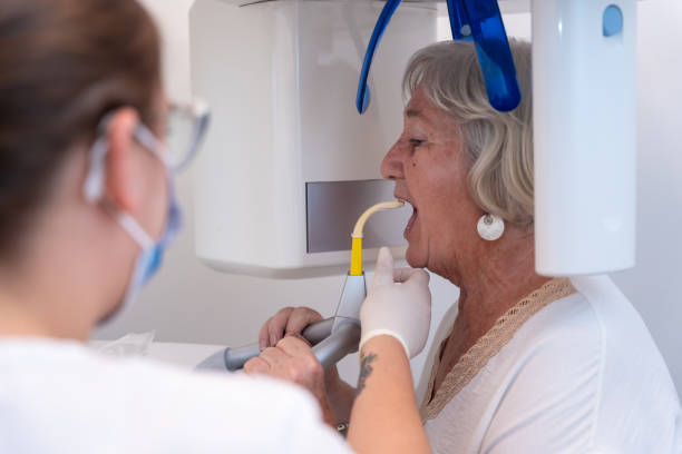 Best Weekend Emergency Dentist in Redfield, AR